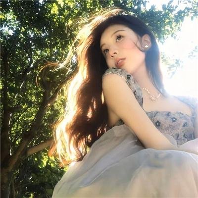 雾中的女孩